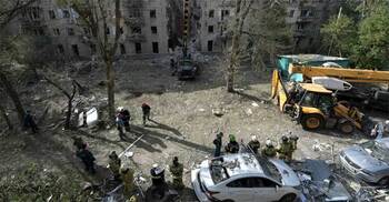 Russian missile strike kills 9 in Zelensky’s hometown