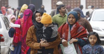 বেড়েছে শীতকালীন রোগ, হাসপাতালে শিশু-বৃদ্ধ রোগীর ভিড়