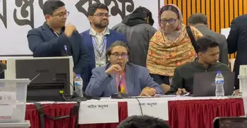 মাইক্রোবায়োলজি বিভাগের ফলাফলে শিবির এগিয়ে