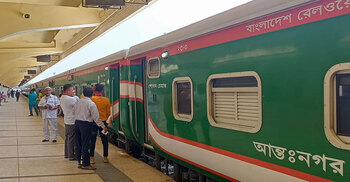 ট্রেনে ঈদযাত্রার অগ্রিম টিকিট বিক্রি শুরু