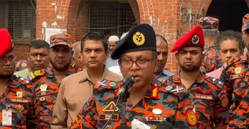 জীবন বাজি রেখে কাজ করছেন ফায়ার সার্ভিসের কর্মীরা : মুহাম্মদ জাহেদ কামাল