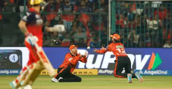 উদ্বোধনী ম্যাচে কোহলি-দেবদূতের ঝড়ে হায়দরাবাদকে হারালো বেঙ্গালুরু