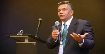 দেশে ফিরেছেন বিসিবি সভাপতি বুলবুল