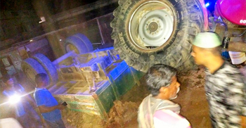 Youth dies as tractor rams motorcycle in Chuadanga