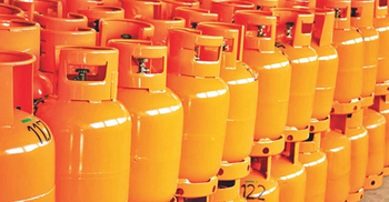 Govt reduces 12 kg LPG price by Tk 244