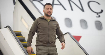 Zelensky dominates summit as G7 leaders call out China