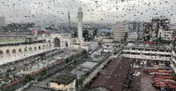 Light rain relieves people from scorching heat