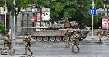 Rebel Russian mercenaries barrel towards Moscow