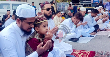 Main congregation of Eid-ul-Azha held at Jatiya Eidgah ground