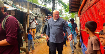 'The World can't look away' from abuses against Rohingyas, ICC chief prosecutor says