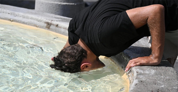 Extreme heat sparks wildfires, health warnings