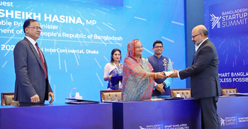 bKash receives ‘Fintech Pioneer Award’ from Prime Minister