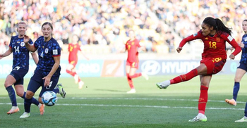 Spain beat Dutch to reach first World Cup semi