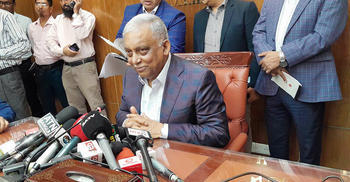 Govt is ready to hold fair, violence-free polls: Kamal