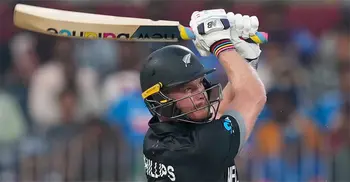 Sloppy fielding and Phillips-Latham power NZ to 288/6