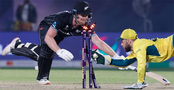 Australia beat NZ in high-scoring World Cup thriller