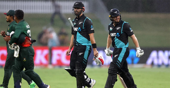 Relentless rain washes out second T20I after 11 overs