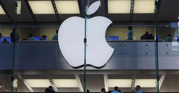 Apple overtakes Samsung as world's biggest phonemaker
