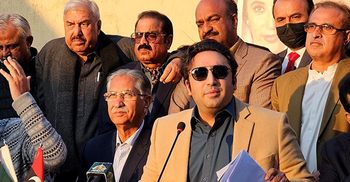 Pakistan parties rule out alliances in post-election deadlock