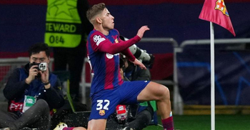 Barcelona see off Napoli to reach quarter-finals