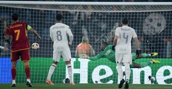 Roma see off AC Milan to reach Europa League semis