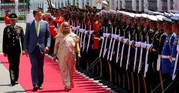 PM gets hearty welcome as she reaches Thai PMO for bilateral meeting