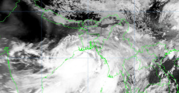 Remal approaching Bangladesh coastline with massive strength: BMD