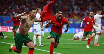 Portugal snatch last-gasp win against Czech Republic