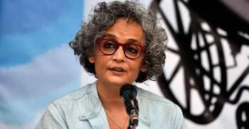 Arundhati Roy wins PEN Pinter Prize for 'powerful voice'
