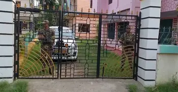 দ্বিতীয় দফা নির্বাচনের আগে পশ্চিমবঙ্গের বিভিন্ন স্থানে ইডির অভিযান