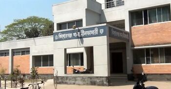 নিজ বাড়ির উঠানে পড়ে ছিল বৃদ্ধার গলাকাটা মরদেহ