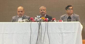 একমাস পর কত আন্দোলন হয় তা খুব আগ্রহ নিয়ে দেখবেন আসিফ নজরুল