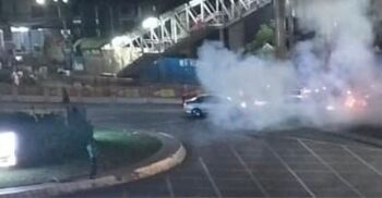 কারওয়ান বাজার মেট্রো স্টেশনের নিচে ককটেল বিস্ফোরণ