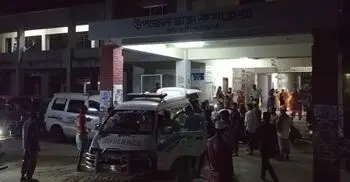 বরগুনায় ট্রাক-অটোরিকশা মুখোমুখি সংঘর্ষ, নিহত ২