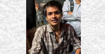 শাটলের সিটে বসা নিয়ে শিক্ষার্থীকে মারধরের অভিযোগ