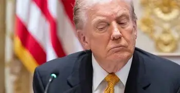 ইরানের ‘নিঃশর্ত আত্মসমর্পণ’ চান ট্রাম্প