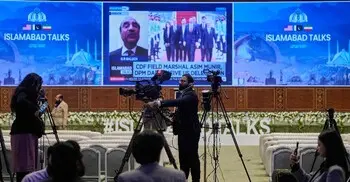 পাকিস্তানের উপস্থিতিতে যুক্তরাষ্ট্র-ইরান প্রথমদিনের আলোচনা শেষ