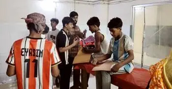 আম পাড়াকে কেন্দ্র করে সংঘর্ষ, আহত ২০
