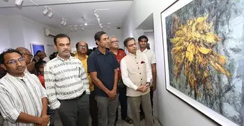 ঢাকায় ‘ক্রস রোড…নট এ প্রজেক্ট..’ প্রদর্শনী উদ্বোধন