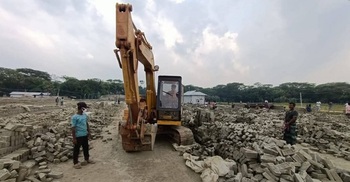 রামগতিতে অবৈধ তিন ইটভাটা বন্ধ, ৮ লাখ টাকা জরিমানা