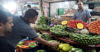 Vegetable prices rise, soybean oil shortage in markets