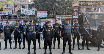 কড়া নিরাপত্তায় চলছে পুরান ঢাকার ভোটগ্রহণ