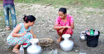 পাহাড়ে পানির তীব্র সংকট