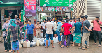 বন্যার পর বান্দরবানে বিশুদ্ধ পানির তীব্র সংকট