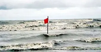 সমুদ্র বন্দরে ৩ নম্বর সতর্ক সংকেত বহাল