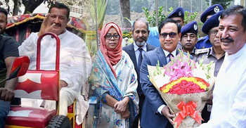 মেয়র থেকে এমপি-মন্ত্রী, আজও মিনুর সঙ্গী রিকশা