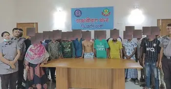 রাজধানীর হাজারীবাগে পুলিশের বিশেষ অভিযানে গ্রেফতার ২৯