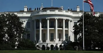 সৌদি আরবে অবস্থানরত নিজেদের নাগরিকদের ঘরে থাকতে বললো যুক্তরাষ্ট্র