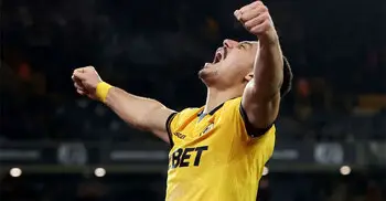 তলানীর দল উলভসের কাছে লজ্জাজনক হার লিভারপুলের