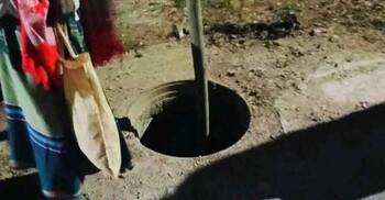 নিখোঁজের তিন দিন পর ম্যানহোল থেকে নারীকে জীবিত উদ্ধার